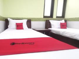 RedDoorz Syariah near Bypass Krian, hotel i nærheden af Juanda Lufthavn - SUB, 
