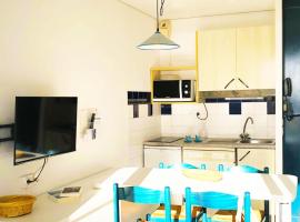 Résidence Le Boucanier - Studio pour 4 Personnes 334, serviced apartment in Vieux-Boucau-les-Bains