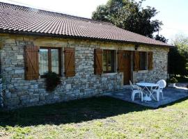 Gîte de France à Saillac 2 épis - Gîte de France 2 personnes MAE-6334, Hotel in Saillac