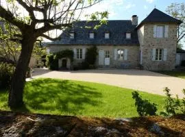 Gîte de France à Albussac 4 épis - Gîte de France 6 personnes MAE-8924