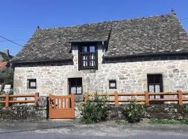 Gîte de France à Saint-Cirgues-la-Loutre 3 épis - Gîte de France 2 personnes MAE-0054
