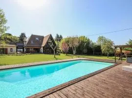 Gîte de France Bayat pour 10 4 épis - Gîte de France 10 personnes MAE-9544