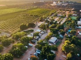 Capricorn Holiday Park, campsite in Carnarvon