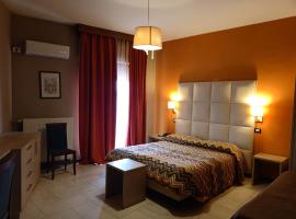 Hotel L'Approdo, hotel poblíž Letiště Apulia Casale Brindisi - BDS, 
