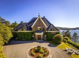 Unique Victorian Villa with private coastline
