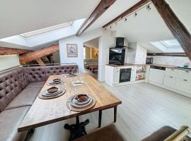 Le chalet des Carmes - Charmant T4 Hypercentre, hotel v destinaci Toulouse