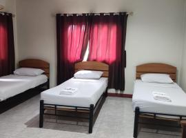 Toon guesthouse, porodični hotel u gradu Sukhotai
