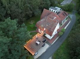 Bahnhoftraum, 2 klimatisierte Schlafzimmer, Luxus, Waldbaden: Braunfels şehrinde bir lüks otel