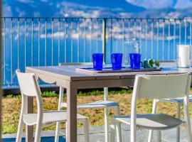 The Patio over Varenna