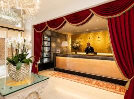 Hotel A La Commedia: Venedik'te bir otel