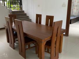 Nature homes, guest house in Moratuwa