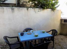 Meschers sur Gironde - VILLA avec TERRASSE - IDEAL vacances en famille, apartamento en Meschers-sur-Gironde