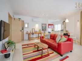 Seaside Charming and Stylish Apartment near St Julians by 360 Estates, hotel en Naxxar
