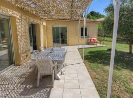 La tranquillle - Villa with garden in Montpellier!, villa em Montpellier