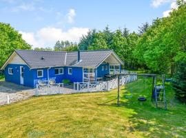 Amazing Home In Oksbl With Wifi, vacation home in Oksbøl