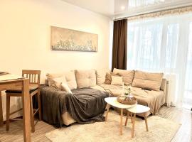 Studio First floor with Balcony City Center, alojamiento con cocina en Narva