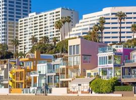 13 Luxury apartment, готель-люкс у Лос-Анджелесі