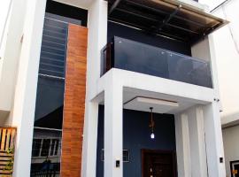 4 bedroom fully detached dope duplex, vacation home in Maiyegun