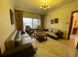 Comfortable family apt - 1002, hotel with parking in Amman