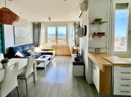 Espectacular apartamento junto al mar, con piscina en Málaga