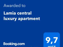 Lamia central luxury apartment, allotjament vacacional a Làmia