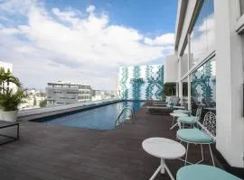 Square Small Luxury Hotel - Providencia
