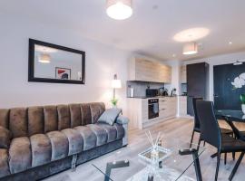 Luxury King Size 1-Bed City Apartment - Free WI-FI, luxury hotel in Preston