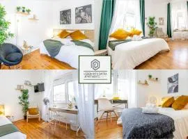 April Square Guesthouse by Lisbon with Sintra - shared bathrooms
