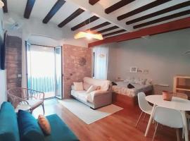 Bonito estudio en el centro. Ideal parejas., готель у місті Паламос