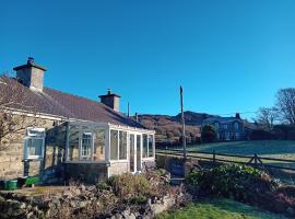 1 Tan Y Coed, holiday home in Brynkir