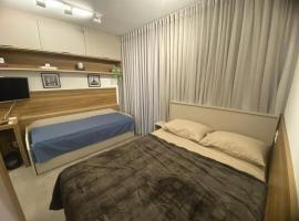 Studio 2 Patteo Helbor - MAIA, hotel with parking in Guarulhos