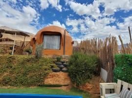 Domo Sol Del Valle، كوخ في Horcon