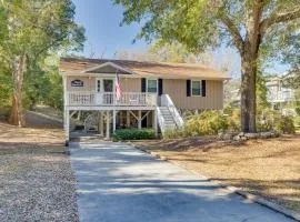 Lovely Emerald Isle Home, Walk to Beach!