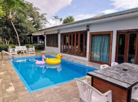 Rock Garden Beach D19 Pool Villa, hotel que acepta mascotas en Rayong