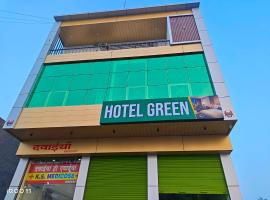 OYO HOTEL GREEN, hotell i Jīnd