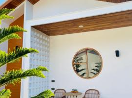 บ้านข้าวหอม บึงโขงหลง, hotel con estacionamiento en Ban Sok Pho