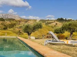 Pietra Pizzuta Country House