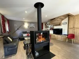 Chalet De Manou - Chalet individuel rénové avec sauna dans les 3 Vallées MAE-3694