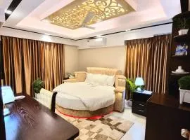 Xpressmall Hotel near Dhaka Airport