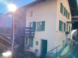 Chalet del Sole, apartment in Quinto