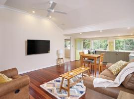 Moonya Avocado Farm Cottage - with early check-in, hotel en Mount Tamborine