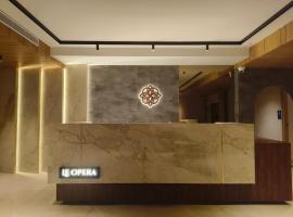 Hotel Le Opera, ξενοδοχείο τριών αστέρων στη Μπανγκαλόρ