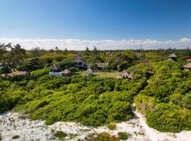 Watamu Beach Cottages, hotel di Watamu