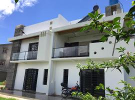 Sanda GuestHouse, villa in Antsirabe