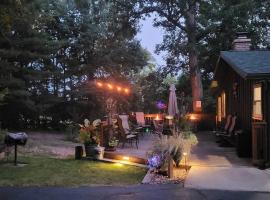 Home away from home., cottage in Wisconsin Dells