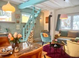 Kleine Kunstremise mit Holzofen Burg Freienfels