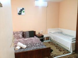 Guest House Emiliya, vacation rental in Ovchartsi