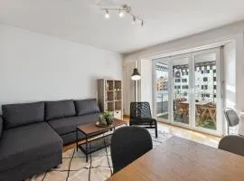 Comfortable stay in Oerlikon 20 minutes away from Zurich Airport