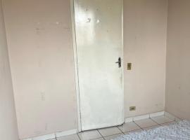 QUARTO PRIVADO PARA ALGUEL (Diária)., smještaj kod domaćina u gradu 'Goiânia'