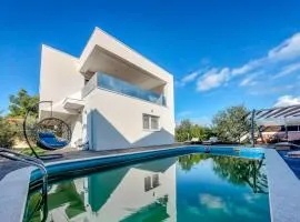 Holiday Home Villa Nika by Interhome